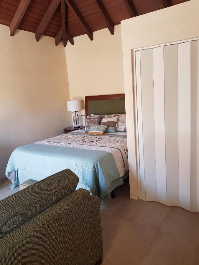 Sandpiper Beach Apartments Palm Beach Eksteriør billede