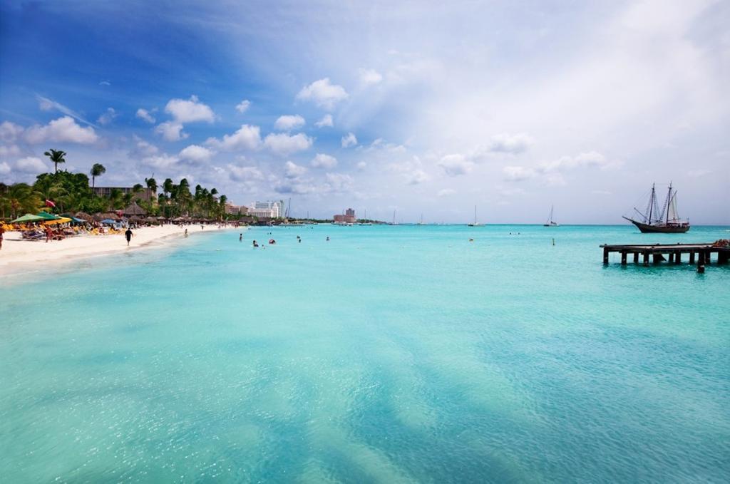Sandpiper Beach Apartments Palm Beach Eksteriør billede